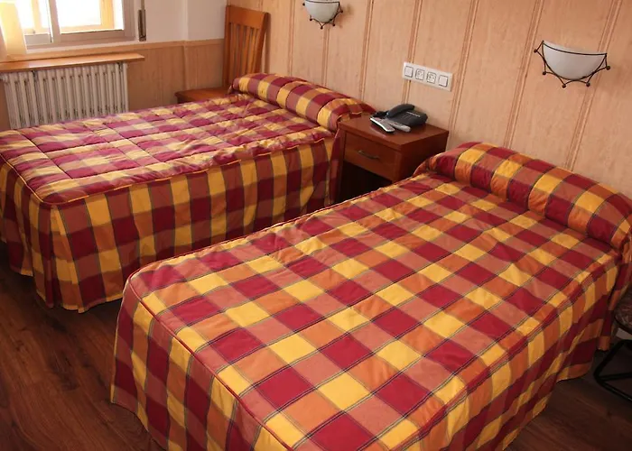 Hotell Rural Casa Ramiro Cedrillas